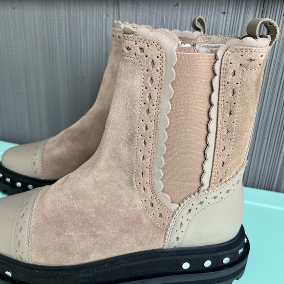 Free People Atlas Chelsea Taupe Suede Chelsea Boots 7.5 - Picture 5 of 12